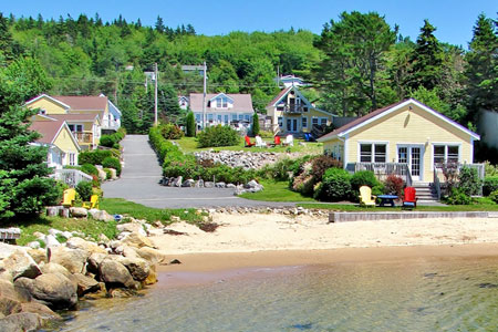 Larinda's Landing Oceanfront Cottages